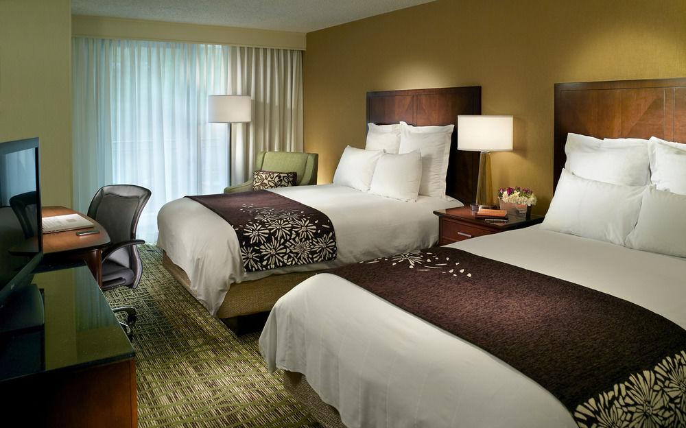 Готель Atlanta Marriott Perimeter Center Данвуді Екстер'єр фото